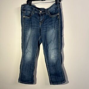 Silver Jeans: Twisted capri crop, Size 16